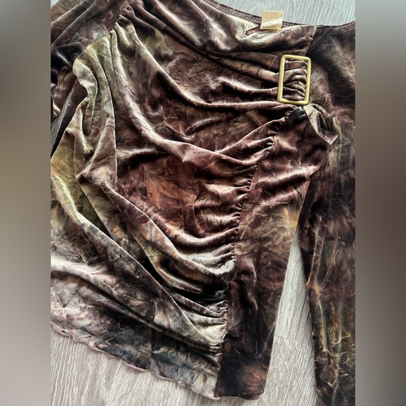 Y2K Made in USA Buckle Off The Shoulder Blouse size Medium - Picture 8 of 10